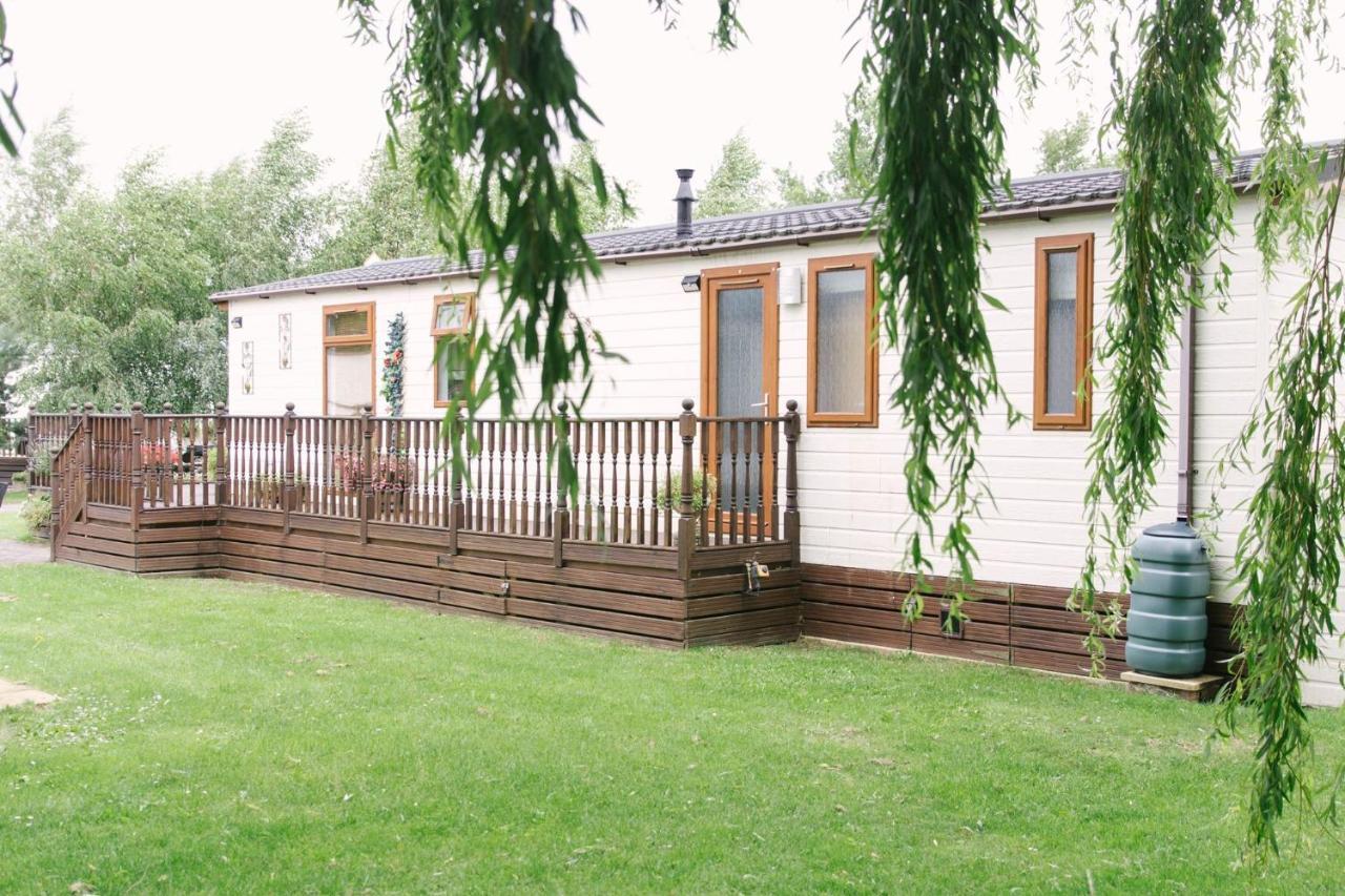 Wentworth Lodge Tydd St. Giles Exterior photo